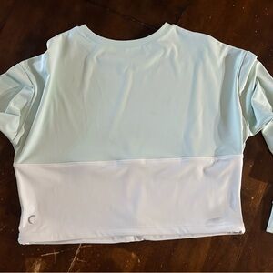 Zyia crop long sleeve